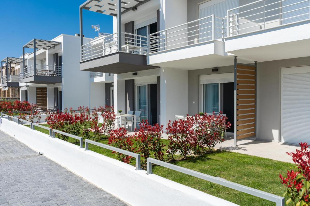 Thalassa & Thalassa Prive Residential Complex Ofrínion Extérieur photo